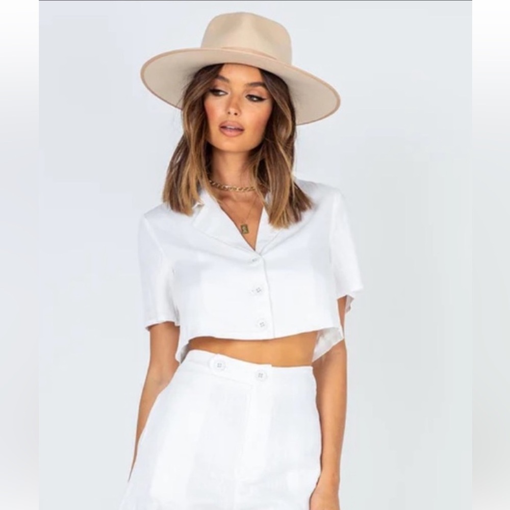 Brandy Melville White linen crop blouse